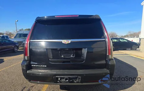 2020 Cadillac Escalade Esv Luxury z USA, uszkodzony, nr VIN 1GYS3HKJ1LR129945